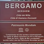 Panoramic Luxury W Garage Happy 2 Apartman