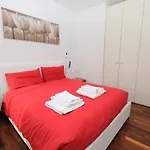 Panoramic Luxury W Garage Happy 2