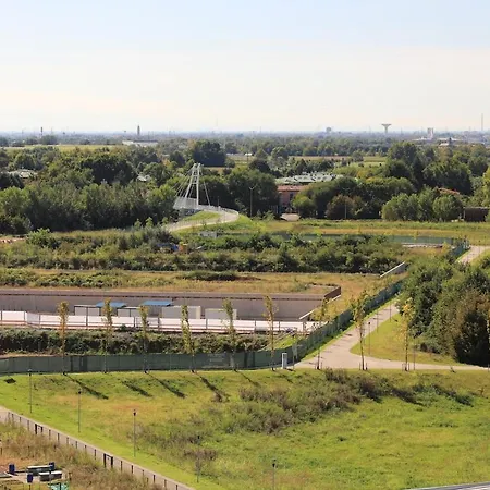 Panoramic Luxury W Garage Happy 2 * Bergamo