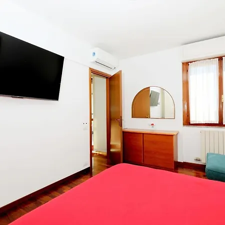 Panoramic Luxury W Garage Happy 2 Apartmán *