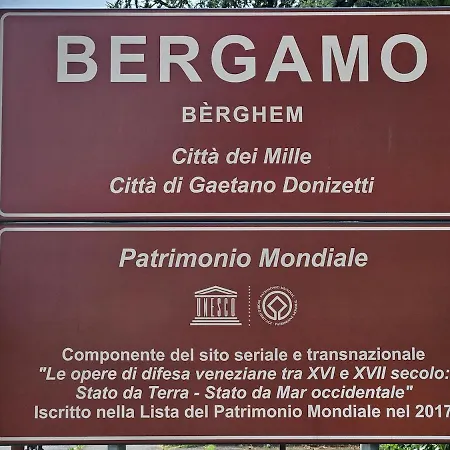 Panoramic Luxury W Garage Happy 2 Apartmán