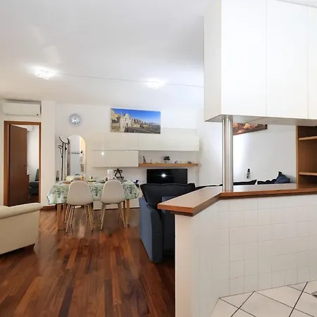 Apartmán Panoramic Luxury W Garage Happy 2 Bergamo