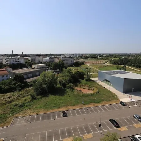 Апартаменты Panoramic Luxury W Garage Happy 2