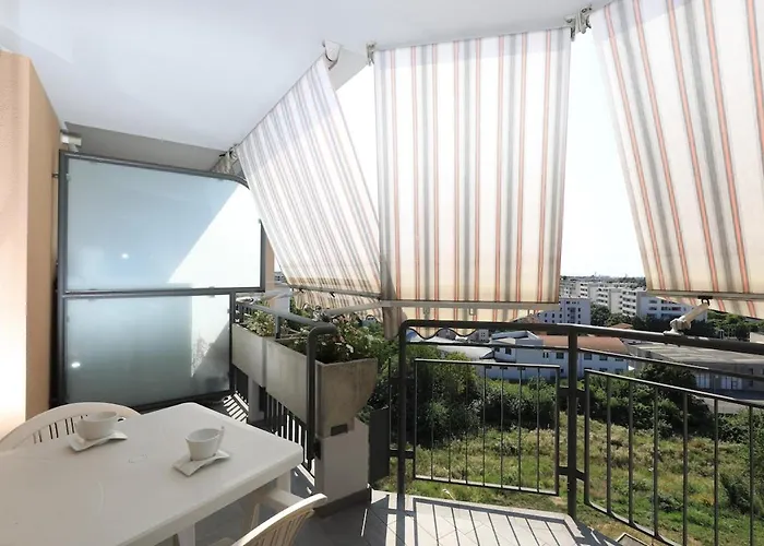 Panoramic Luxury W Garage Happy 2 Bergamo