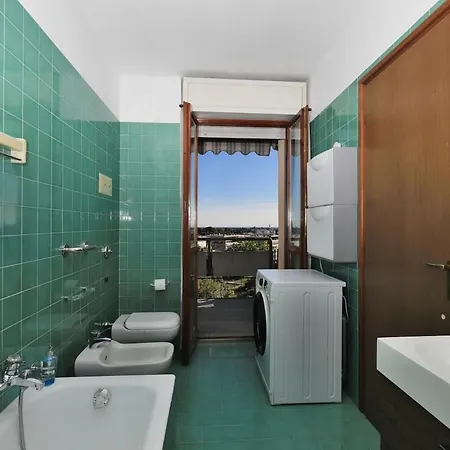 Panoramic Luxury W Garage Happy 2 Апартаменти