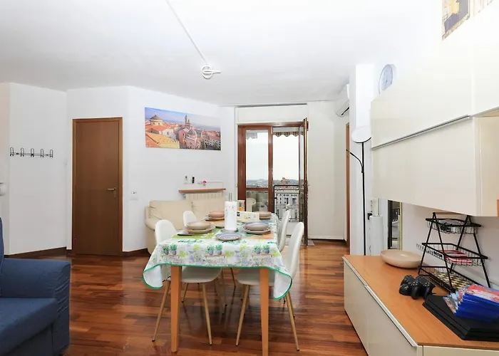 דירה Panoramic Luxury W Garage Happy 2