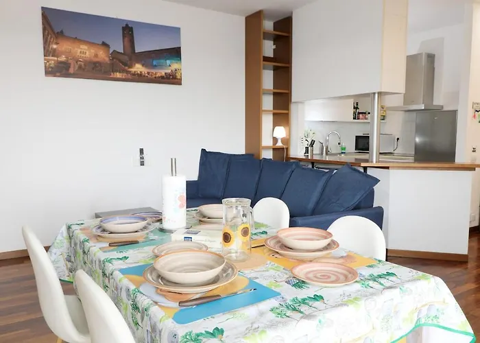 דירה Panoramic Luxury W Garage Happy 2